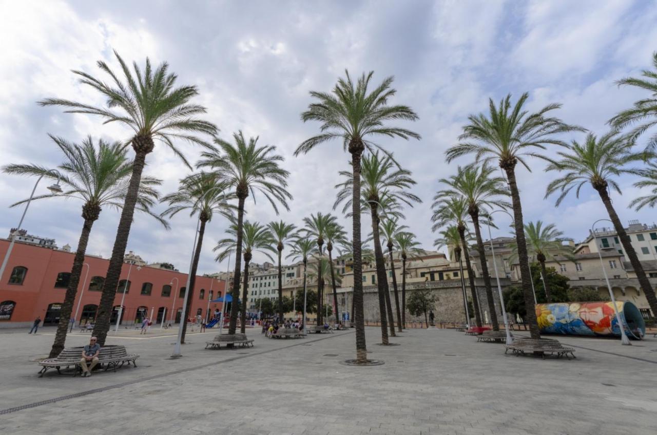 Joivy Warm Family Flat For 9, Near Porto Antico Lejlighed Genova Eksteriør billede